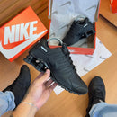 NIKE SHOX