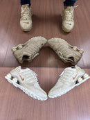 NIKE SHOX