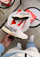 ZOOM X INVINCIBLE RUN 3