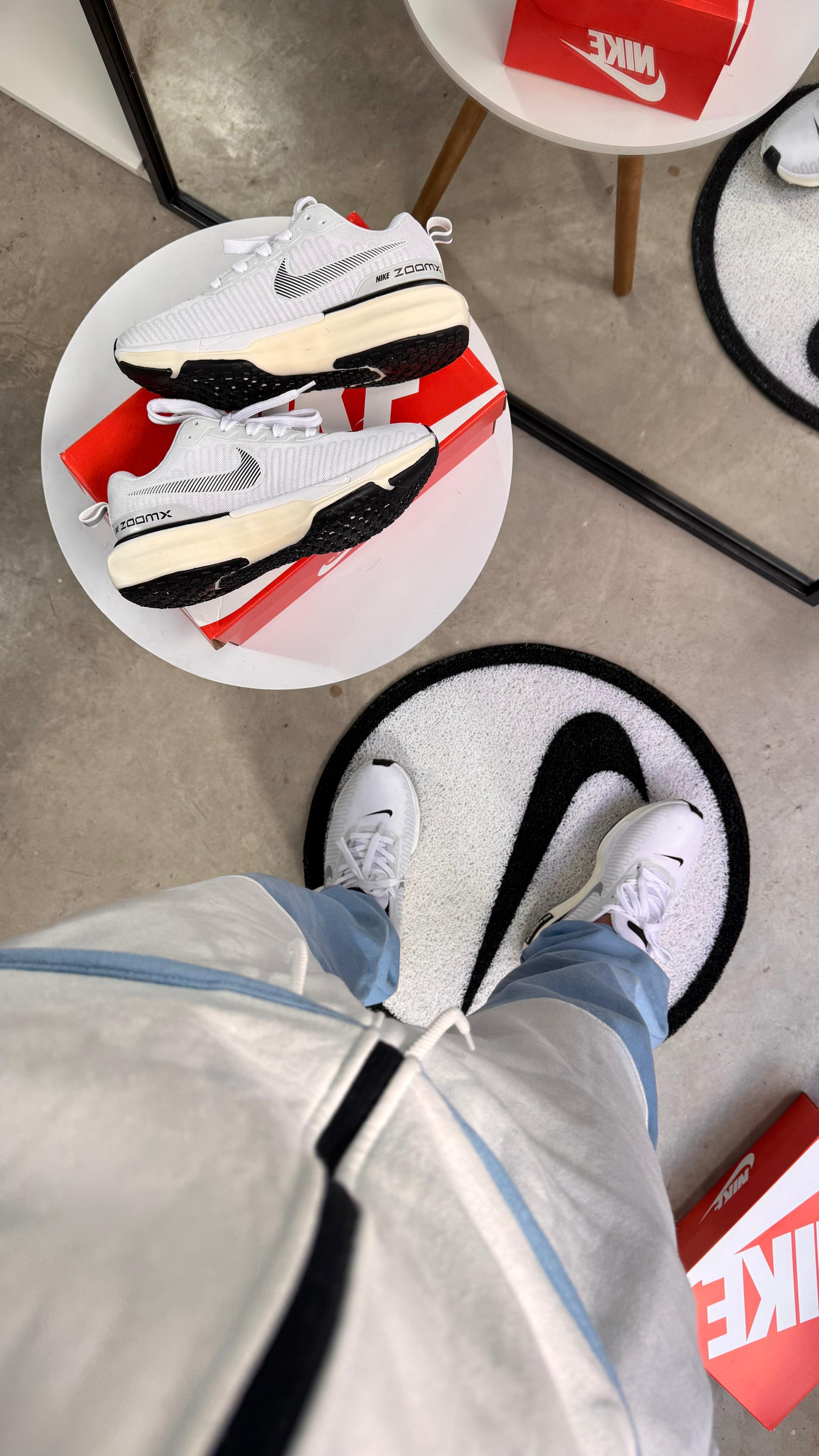 ZOOM X INVINCIBLE RUN 3