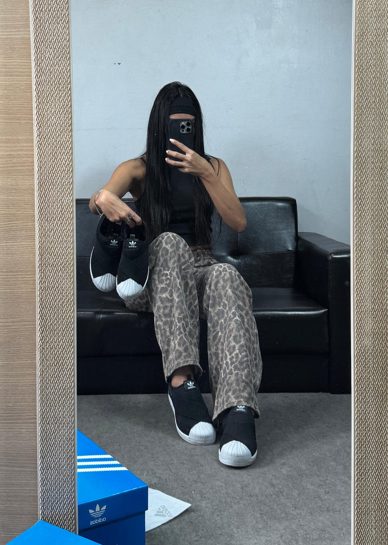 SLIP ON
