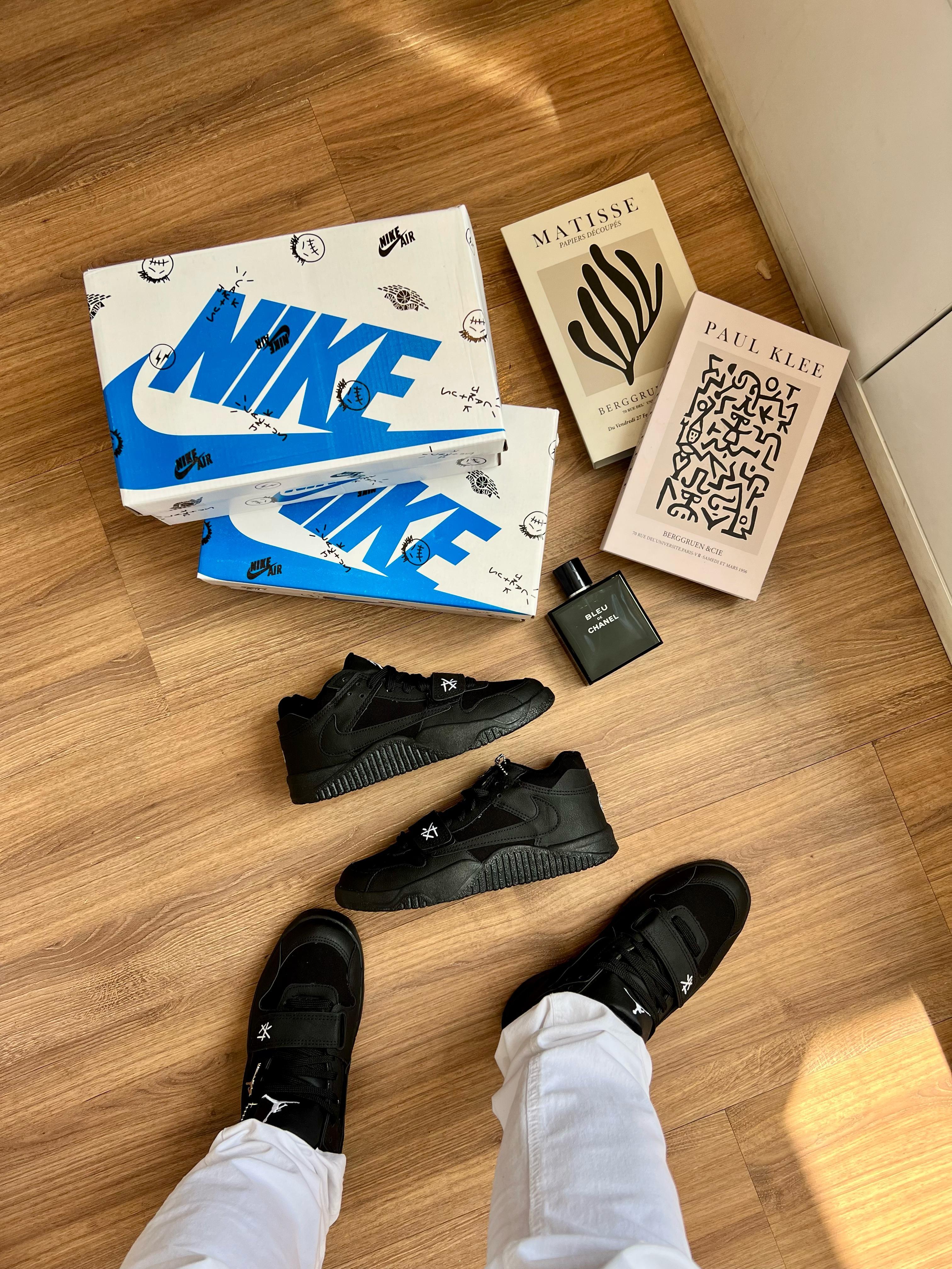 BOTA TRAVIS SCOTT X JORDAN JUMPMAN JACK TR SAIL