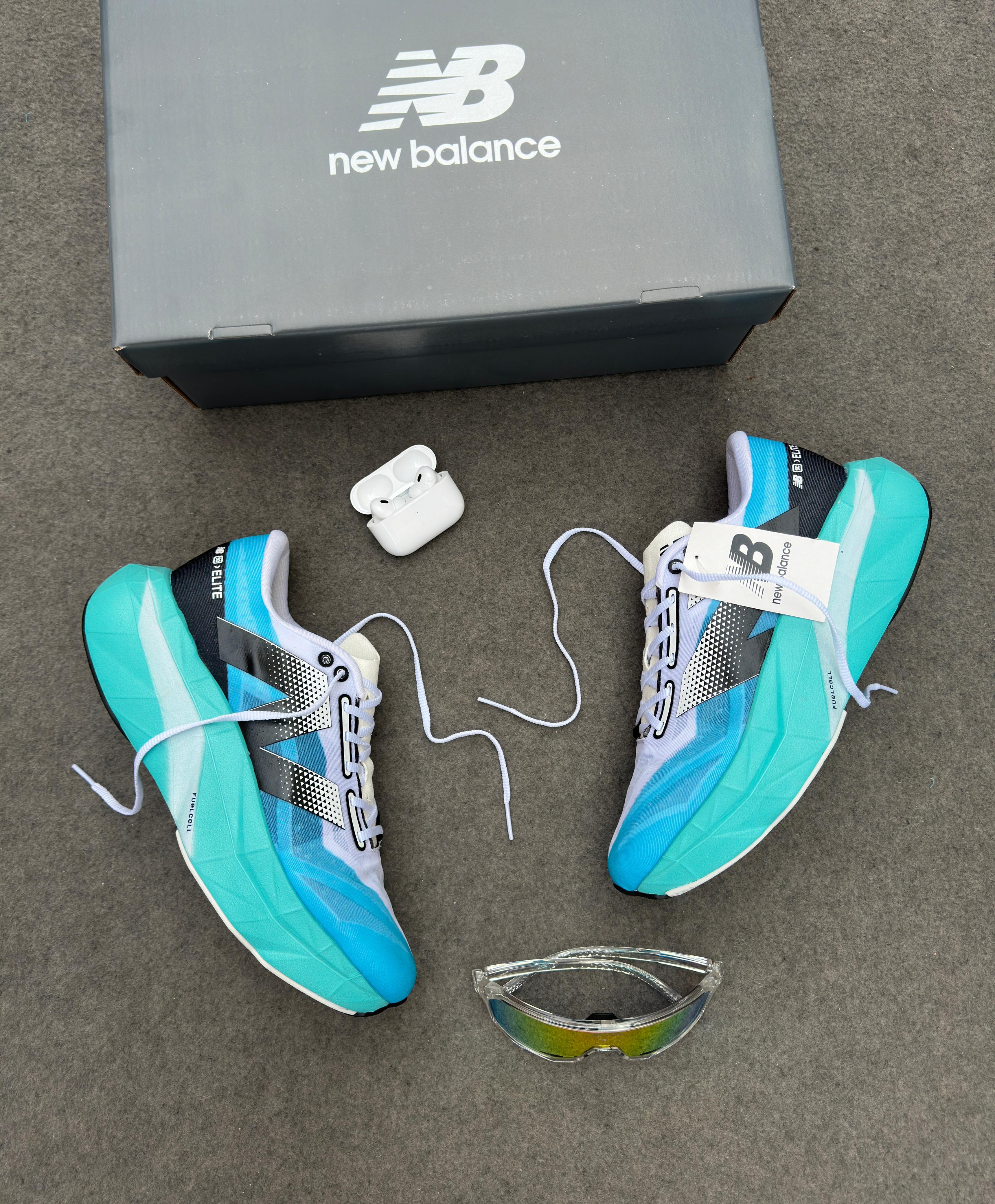 NEW BALANCE Fuelcell